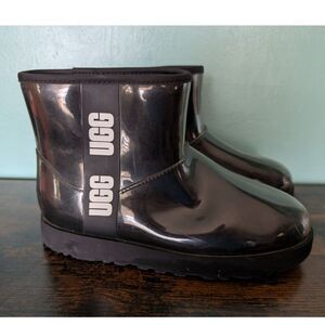 UGG Women's Classic Clear Mini Waterproof Boots Black, Size 11
